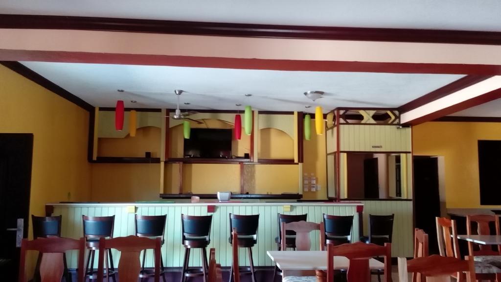 Hotel Tropik Leadonna Montego Bay Zewnętrze zdjęcie